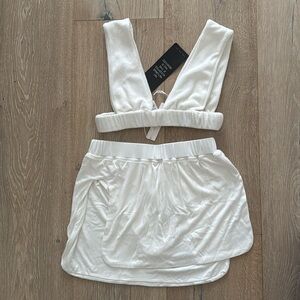 Brand new with tags are you am i set